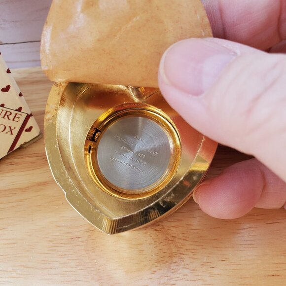 Miniature Heart-Shaped Clock Red Velvet Interior NOT Working Box With Bow Design - Picture 4 of 12